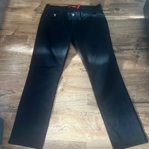 Guess Men’s Black jean SlimTapered Size 36/32 $59